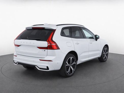 Used 2025 Volvo XC60 B5 Ultra w/ Protection Package Premier AWD/4WD image 8