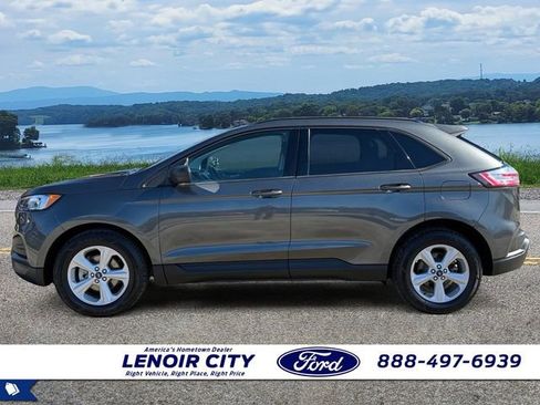 Certified 2020 Ford Edge SE image 6