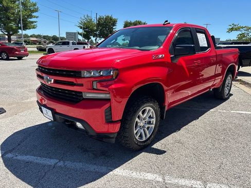 Used 2019 Chevrolet Silverado 1500 RST AWD/4WD image 13