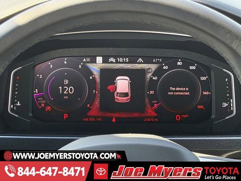 Used 2023 Volkswagen Tiguan SEL R-Line image 16