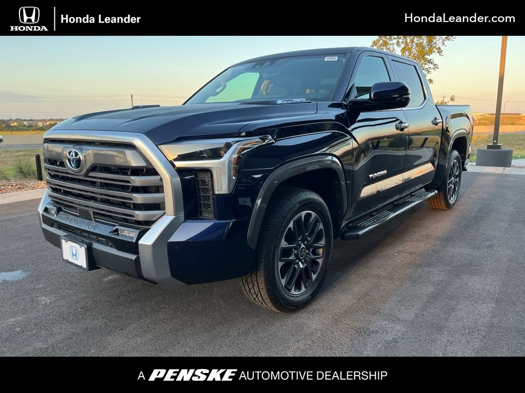 Used 2024 Toyota Tundra Limited w/ Power Package AWD/4WD image 1