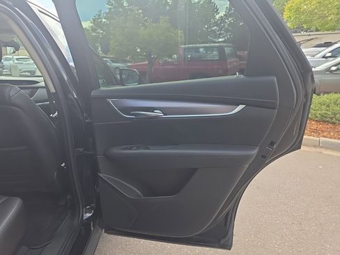 Used 2019 Cadillac XT5 Premium Luxury w/ LPO, Black Ice Package image 19