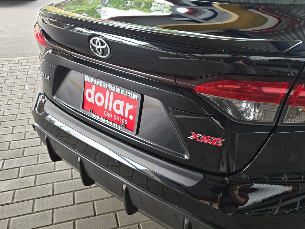 Used 2024 Toyota Corolla XSE FWD image 15