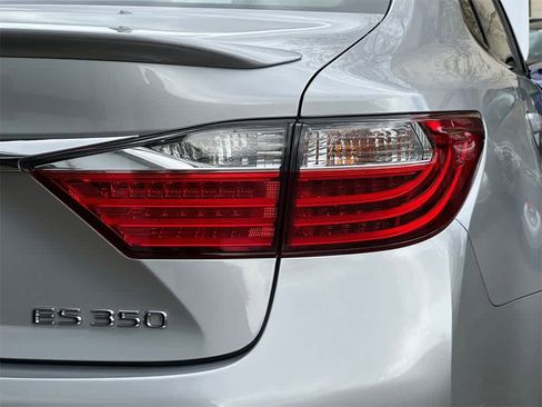 Used 2014 Lexus ES 350 w/ Luxury Package image 7