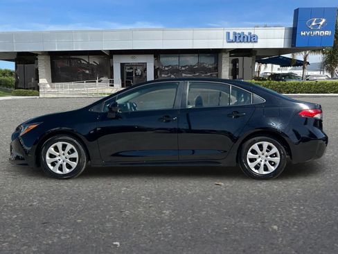 Used 2026 Toyota Corolla LE FWD image 6