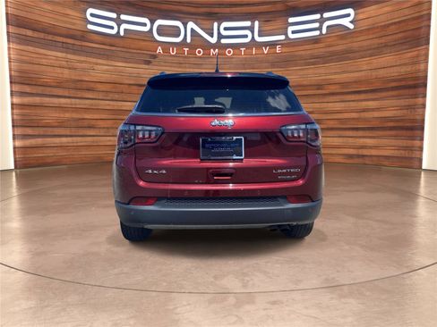 Used 2022 Jeep Compass Limited AWD/4WD image 6