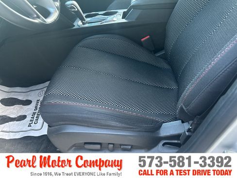Used 2012 Chevrolet Equinox LT w/ All-Star Package AWD/4WD image 10