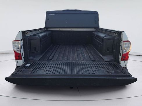 Used 2018 Nissan Titan Platinum Reserve w/ Platinum Utility Package AWD/4WD image 25