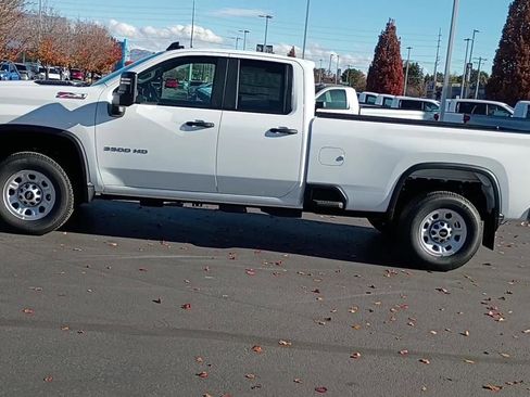 New 2026 Chevrolet Silverado 3500 W/T image 5