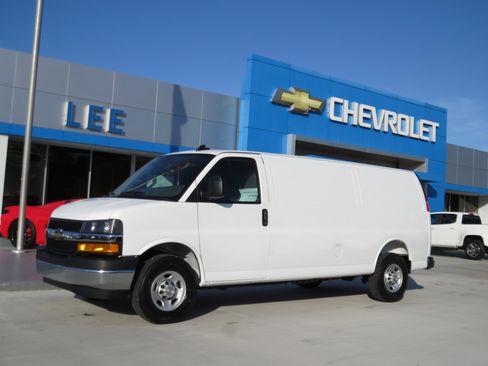 New 2026 Chevrolet Express 3500 Extended w/ Driver Convenience Package RWD image 1