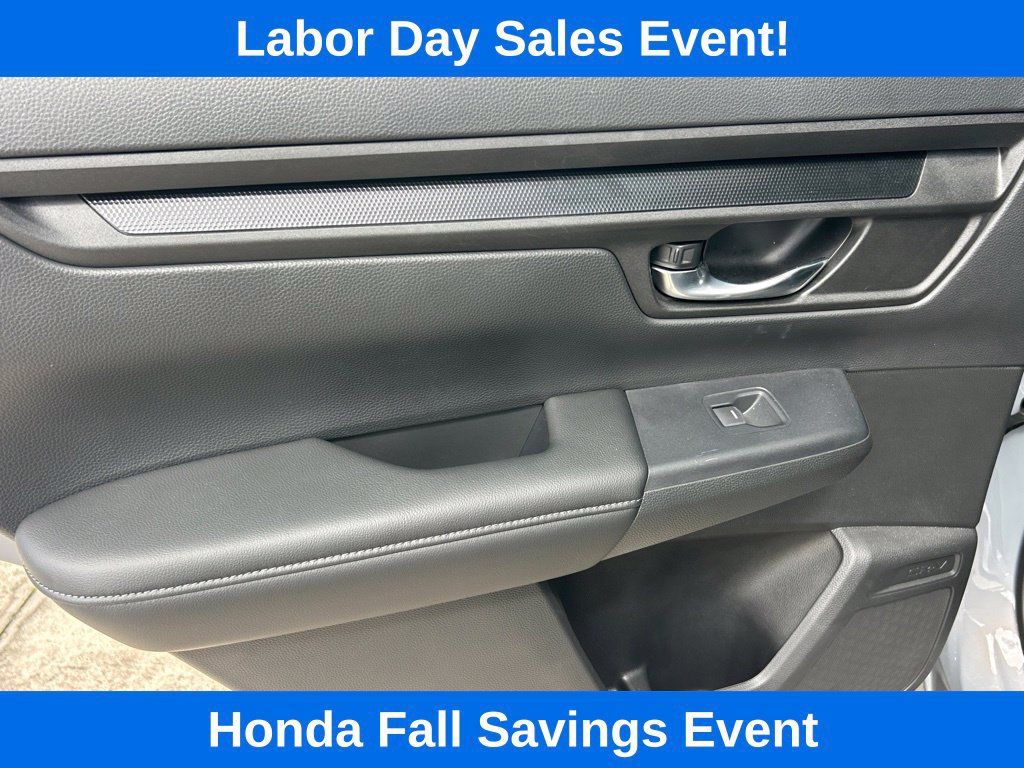 Used 2024 Honda CR-V LX image 12