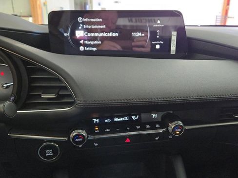 New 2025 MAZDA MAZDA3 2.5 Turbo Sedan w/Premium Plus image 5