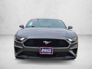 Used 2020 Ford Mustang Coupe RWD video 2