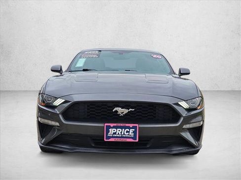 Used 2020 Ford Mustang Coupe RWD image 2
