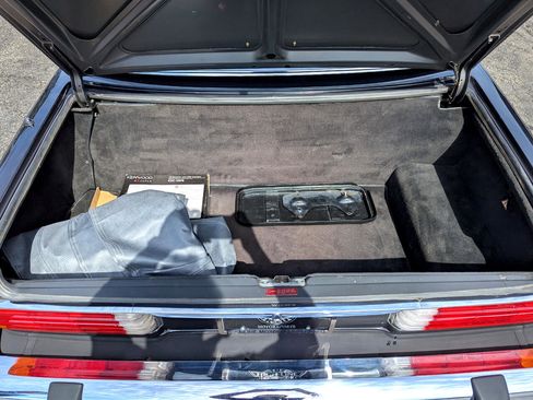 Used 1987 Mercedes-Benz 560 SL image 36