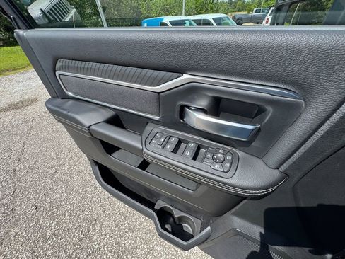 New 2026 RAM 3500 Big Horn AWD/4WD image 26