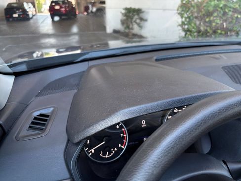 Used 2025 Nissan Altima 2.5 SV FWD image 30