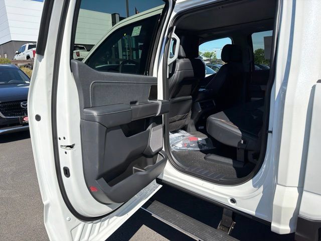 New 2026 Ford F350 Lariat w/ Lariat Ultimate Package AWD/4WD image 13