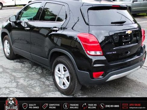 Used 2019 Chevrolet Trax LT w/ LT Convenience Package AWD/4WD image 8