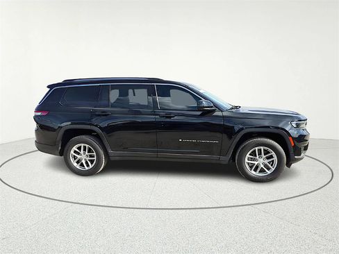 Used 2022 Jeep Grand Cherokee L Laredo w/ Luxury Tech Group I image 8