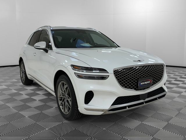 Used 2025 Genesis GV70 2.5T AWD/4WD image 7
