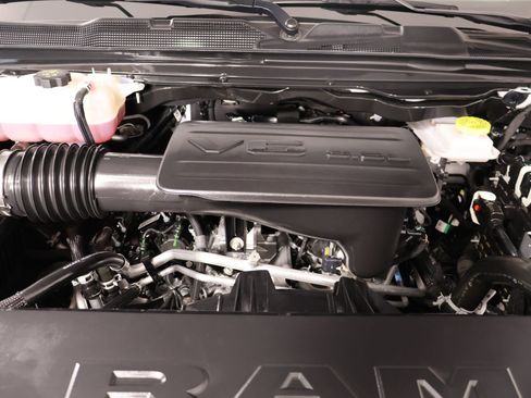 Used 2025 RAM 1500 Tradesman AWD/4WD image 18