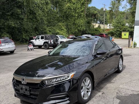 Used 2019 Honda Accord LX image 1