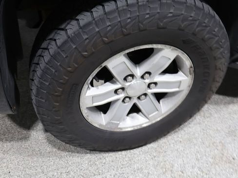 Used 2014 GMC Yukon SLT image 8