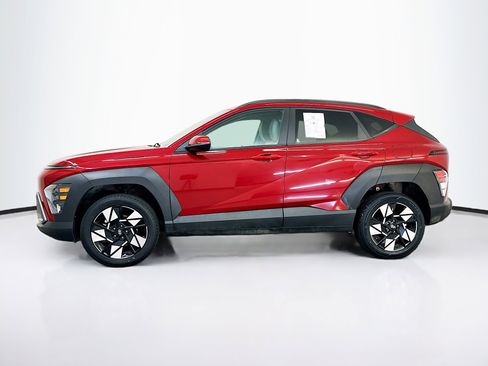 Used 2025 Hyundai Kona SEL image 4