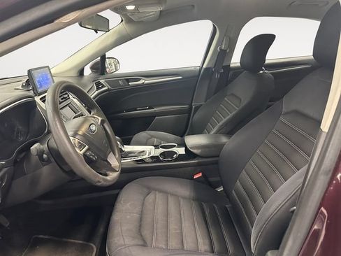 Used 2013 Ford Fusion SE FWD image 9
