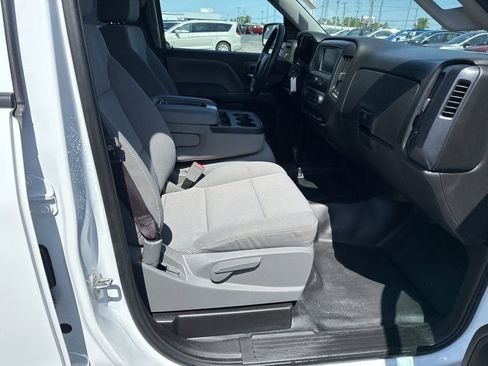 Used 2017 Chevrolet Silverado 1500 W/T w/ WT Convenience Package AWD/4WD image 19