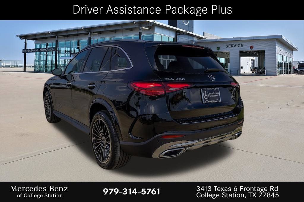 Certified 2026 Mercedes-Benz GLC 300 image 8