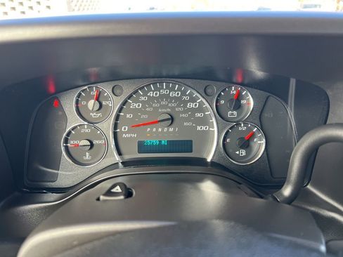 Used 2023 GMC Savana 2500 w/ Driver Convenience Package RWD image 45