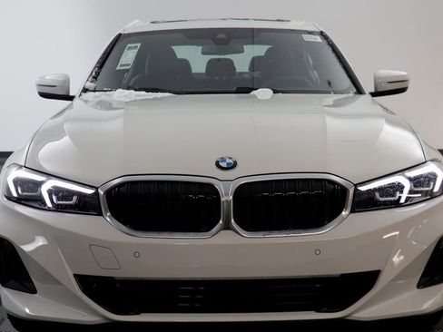 New 2026 BMW 330i Sedan w/ Convenience Package image 20