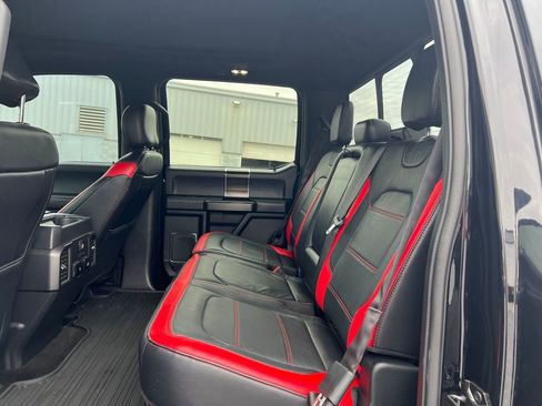 Used 2018 Ford F150 Lariat w/ Equipment Group 502A Luxury image 15