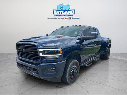 Certified 2024 RAM 3500 Laramie w/ Night Edition AWD/4WD image 2
