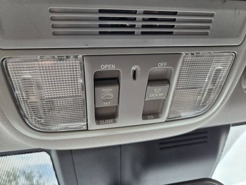 Used 2022 Honda CR-V EX image 36