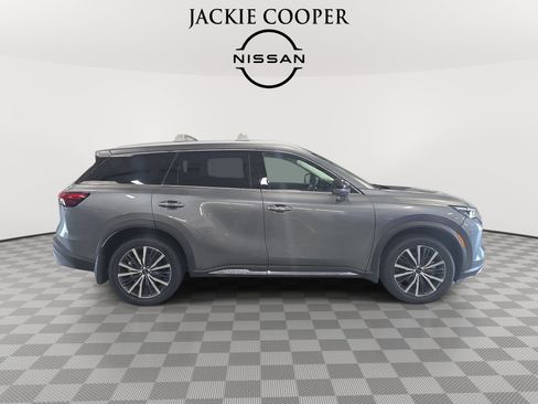 Certified 2025 INFINITI QX60 Sensory AWD/4WD image 4