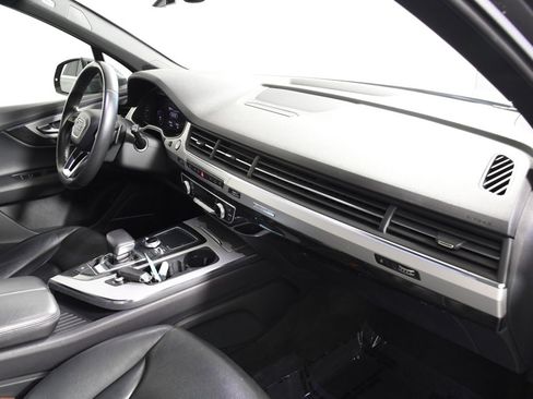 Used 2019 Audi Q7 2.0T Premium Plus w/ Premium Plus Package image 19
