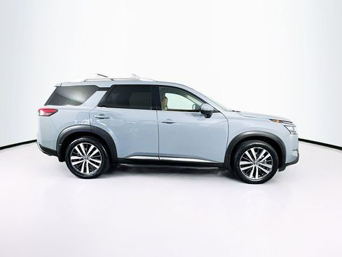 Used 2022 Nissan Pathfinder Platinum w/ Lighting Package (N93) image 11