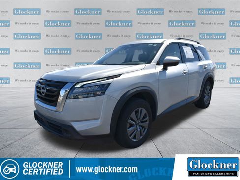 Used 2025 Nissan Pathfinder SV AWD/4WD image 1
