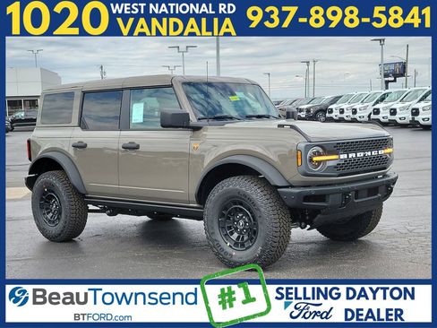 New 2026 Ford Bronco Badlands AWD/4WD image 1