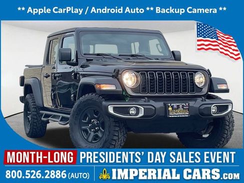 Used 2024 Jeep Gladiator Sport image 1
