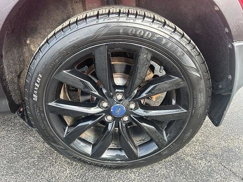 Used 2018 Ford Escape SE w/ SE Sport Appearance Package AWD/4WD image 41