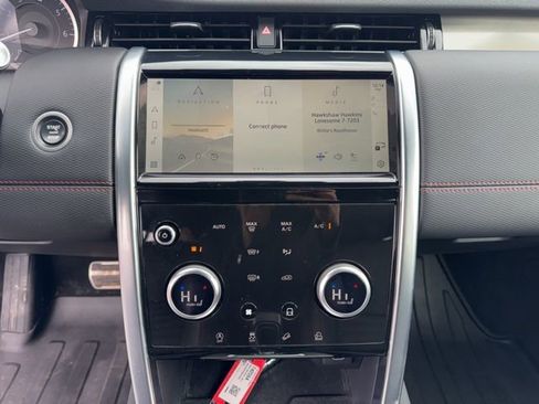Used 2023 Land Rover Discovery Sport SE R-Dynamic image 14