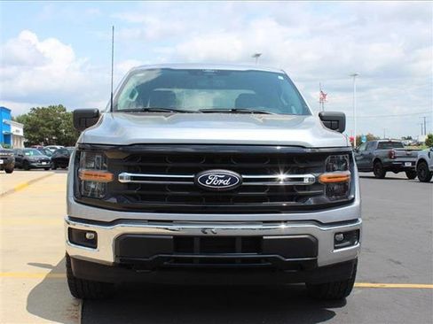 Used 2024 Ford F150 XLT image 2