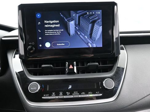 Used 2023 Toyota Corolla LE image 19