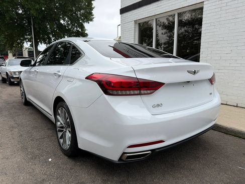 Used 2017 Genesis G80 3.8 RWD image 7