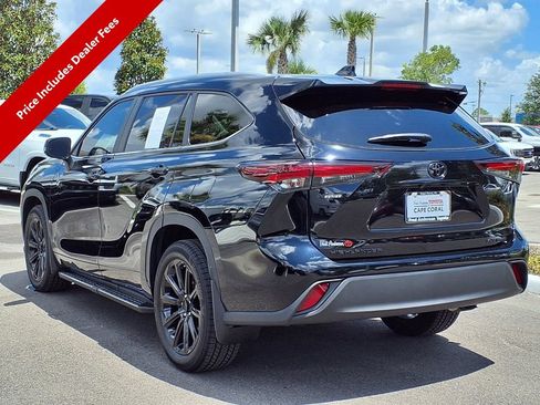 Used 2026 Toyota Highlander XLE AWD/4WD image 5