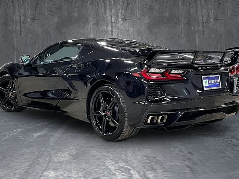 Used 2025 Chevrolet Corvette Stingray Preferred Cpe RWD image 4